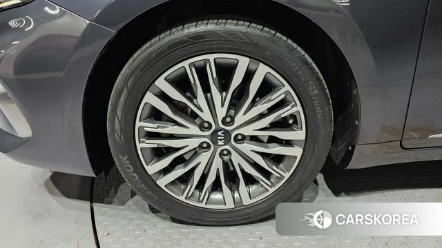 Kia K7 Premier id 3905367 из Кореи 15