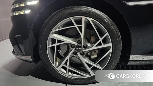 Genesis G90 (RS4) id 3394589 из Кореи 15