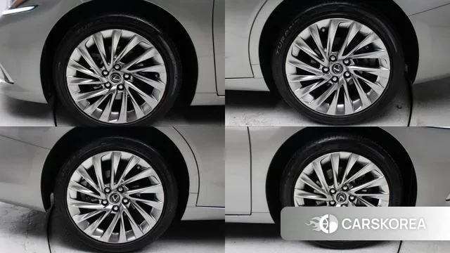 Lexus ES300h 7th generation id 3399535 из Кореи 15