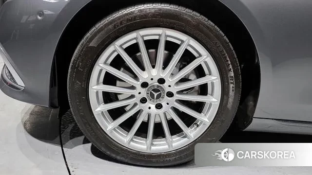 Mercedes-Benz E-Class W213 id 3712918 из Кореи 15