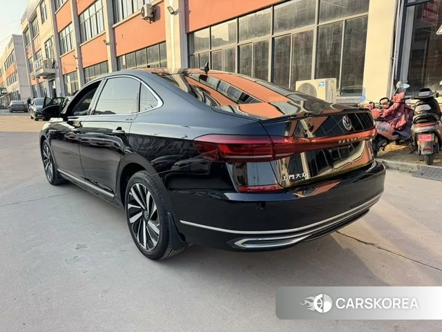 Volkswagen Passat id 4297284 из Китая 11
