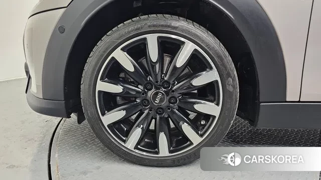 Mini Cooper S id 3625293 из Кореи 15