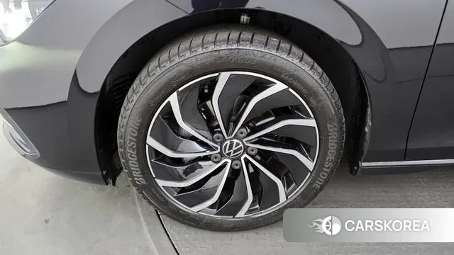 Volkswagen Golf 8th Generation id 3503493 из Кореи 15