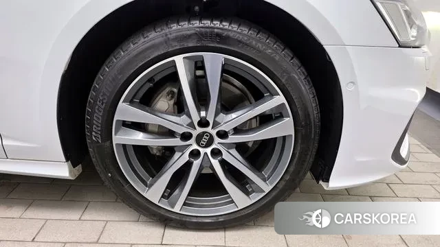 Audi A6 (C8) id 3701739 из Кореи 15