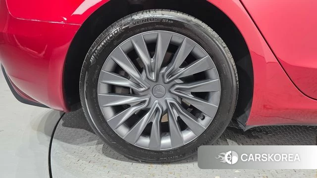 Tesla Model 3 id 4725165 из Кореи 26