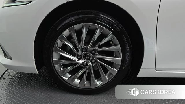 Lexus ES300h 7th generation id 4475024 из Кореи 26