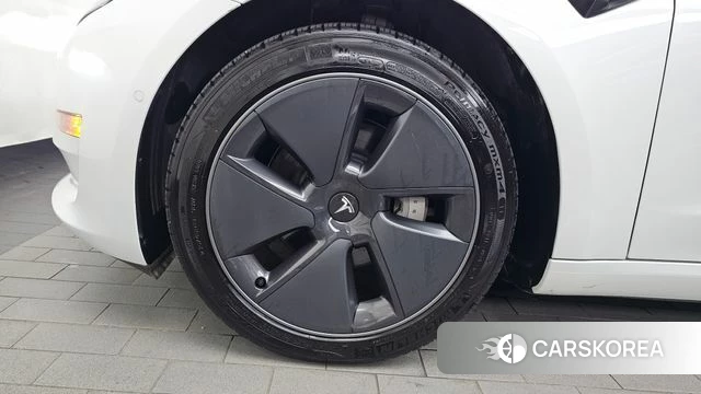 Tesla Model 3 id 4665999 из Кореи 30