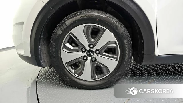 Kia Niro id 3880163 из Кореи 15