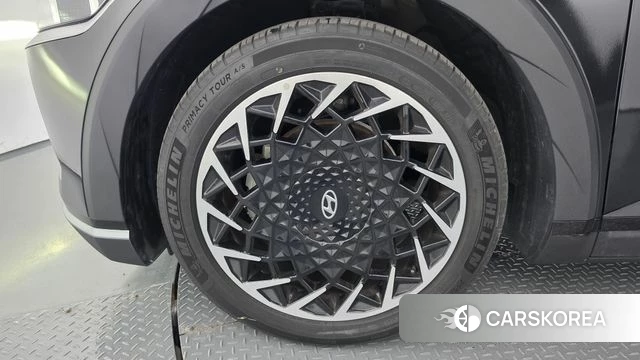 Hyundai Ionic 5 id 4665959 из Кореи 15