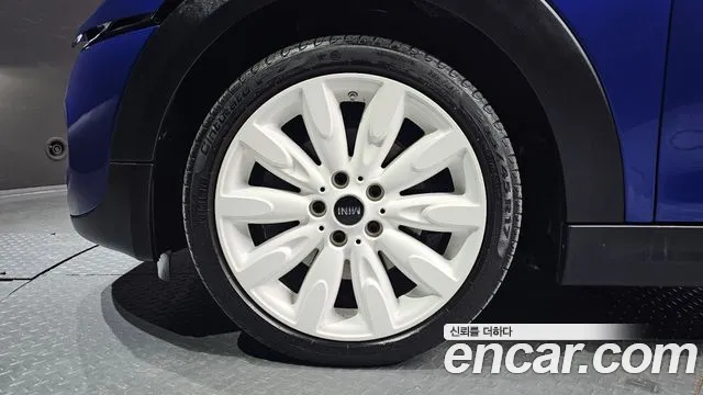 Mini Cooper S Convertible id 2439421 из Кореи 15