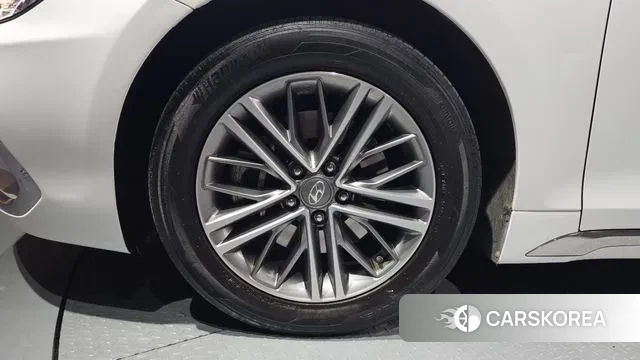 Hyundai Grandeur IG id 3552468 из Кореи 15