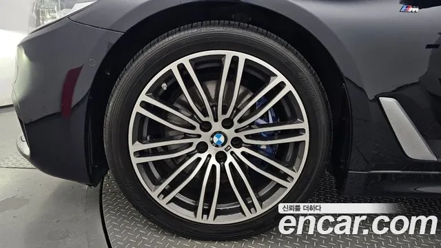 BMW 5 Series (G30) id 2908086 из Кореи 15