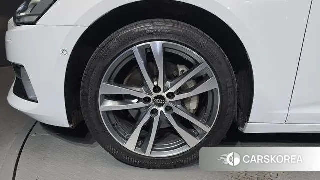 Audi A6 (C8) id 3770592 из Кореи 15