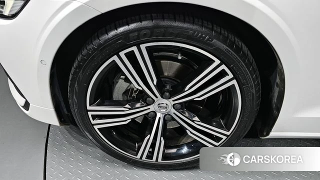 Volvo S60 3rd generation id 3844461 из Кореи 15