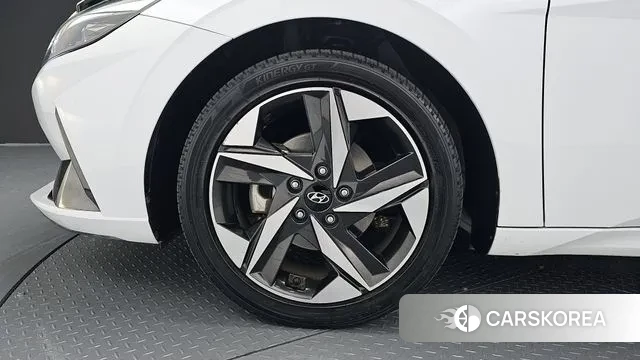 Hyundai Avante (CN7) id 3324209 из Кореи 15