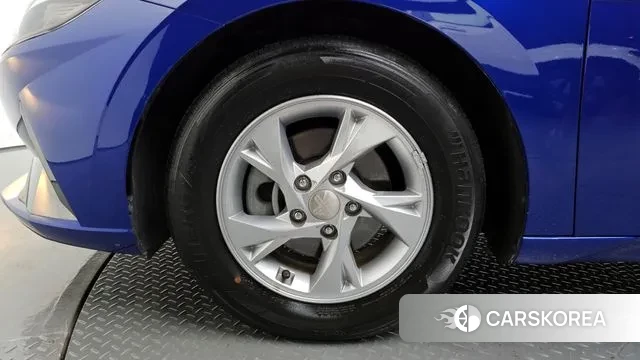 Hyundai Avante (CN7) id 3023480 из Кореи 15