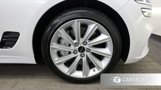 Genesis The New G70 id 3689463 из Кореи 15