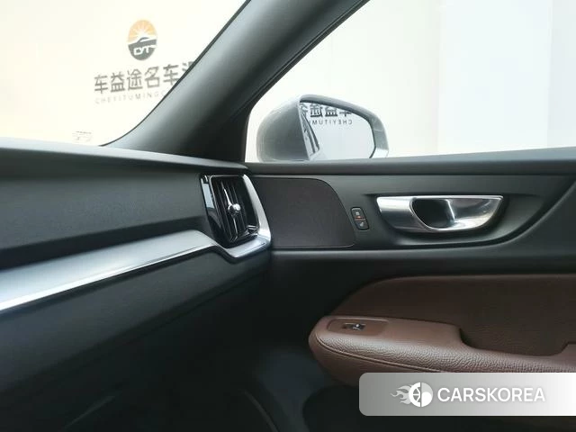 Volvo S60 id 4209173 из Китая 14