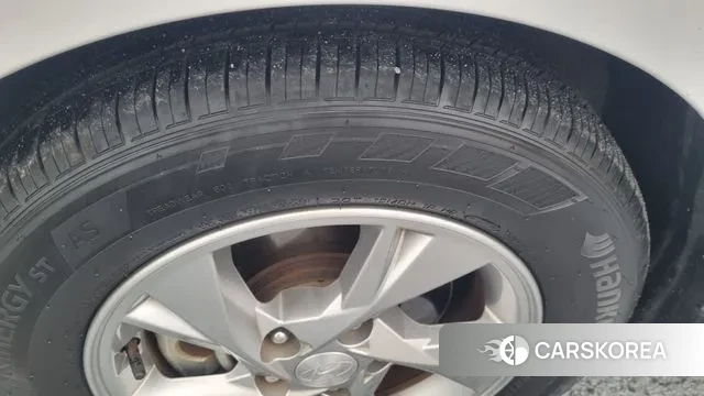 Hyundai Avante (CN7) id 3788989 из Кореи 8