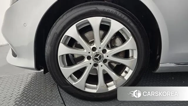 Mercedes-Benz E-Class W213 id 3356830 из Кореи 15