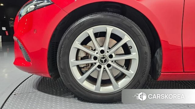 Mercedes-Benz A-Class W177 id 4856021 из Кореи 15