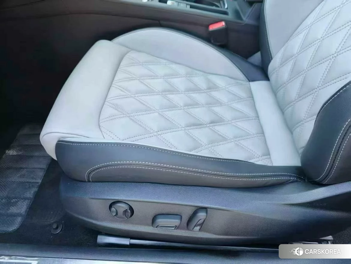 Volkswagen Magotan 2022 Черный из Китая, фото 5