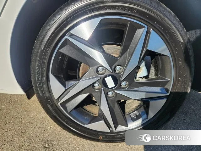 Hyundai Avante (CN7) id 3438021 из Кореи 15