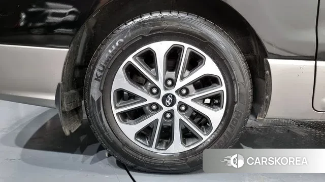 Hyundai The New Grand Starex id 3439483 из Кореи 15