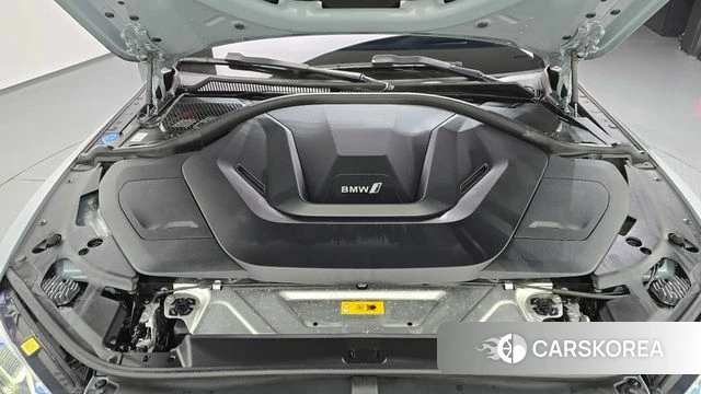 BMW i4 id 4905579 из Кореи 29