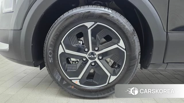 Kia Di Ol Nu Niro id 4279556 из Кореи 28