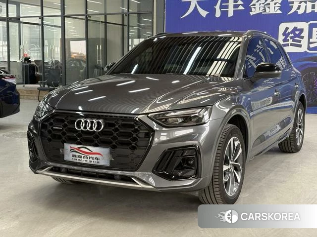 Audi Q5L 2024 Темно-серый из Китая, фото 5