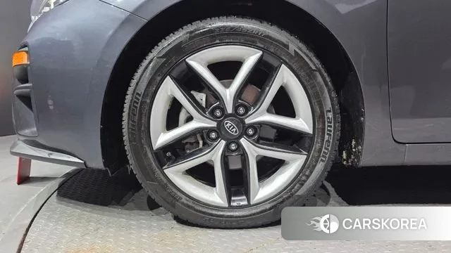 Kia Come New K3 id 3449631 из Кореи 15