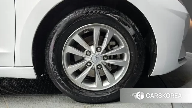 Hyundai The New Avante AD id 3578186 из Кореи 15