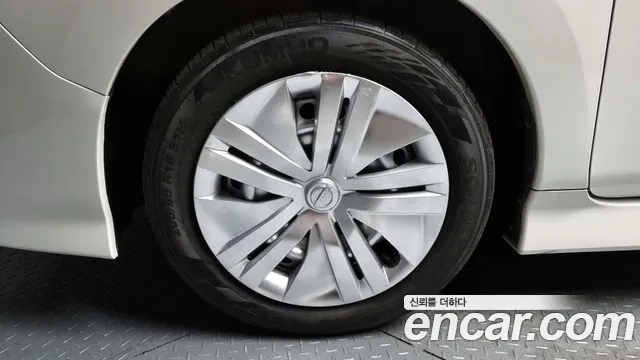 Nissan Leaf (ZE1) id 2917413 из Кореи 15