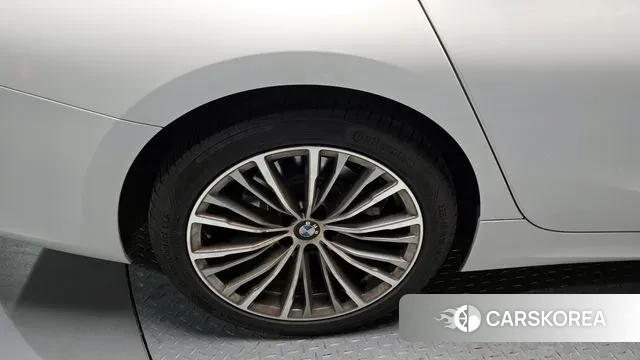 BMW 3 Series (G20) id 3394873 из Кореи 15