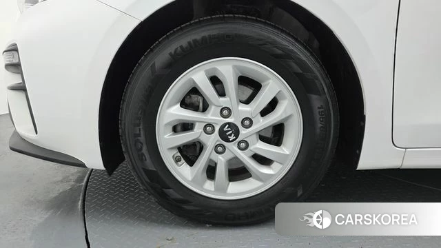 Kia Come New K3 id 3800645 из Кореи 15