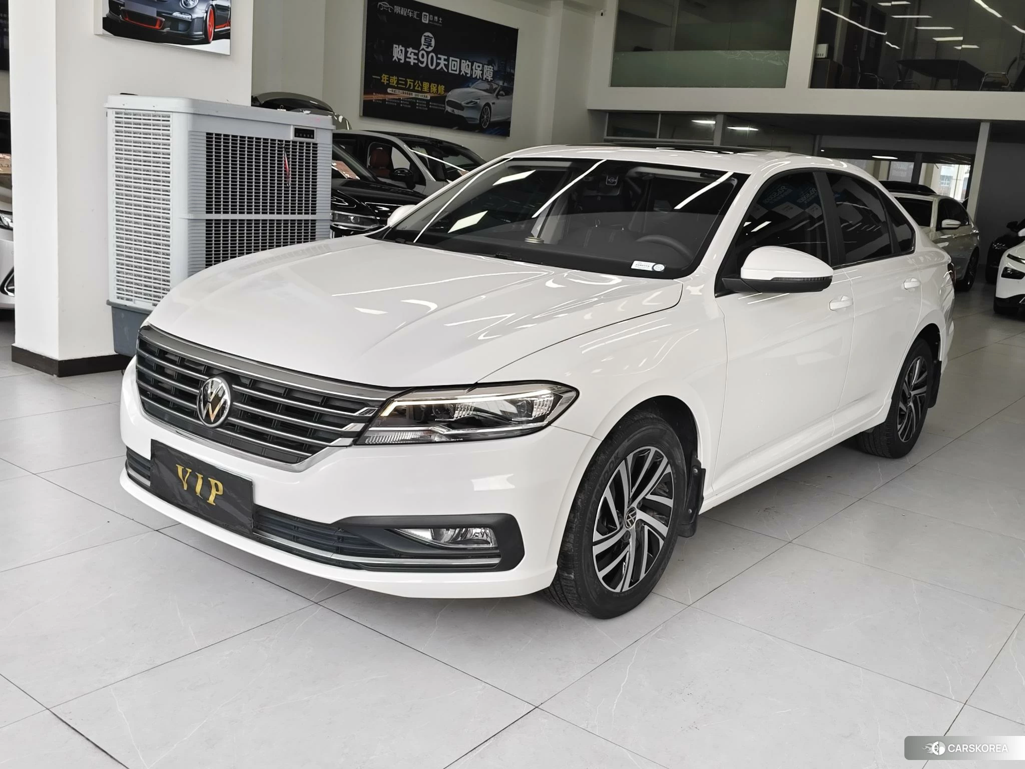 Volkswagen Lavida 2021 Белый из Китая, фото 5