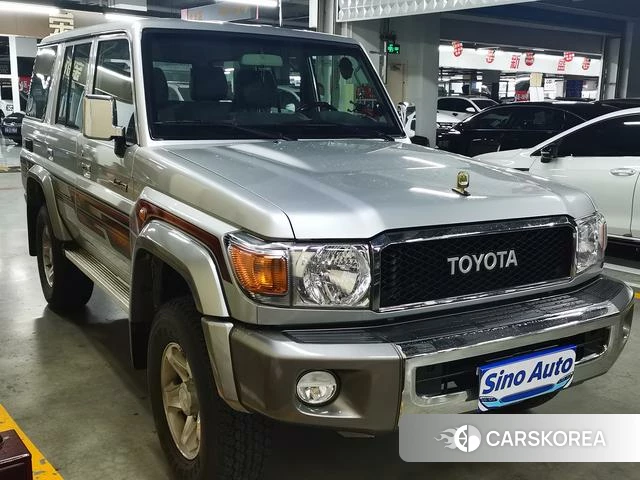 Toyota Land Cruiser 70 Series id 4359315 из Китая 10