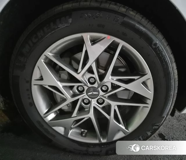 Genesis GV70 id 4500560 из Кореи 10