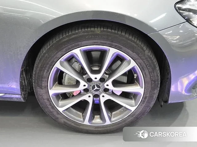 Mercedes-Benz E-Class W213 id 3687396 из Кореи 15