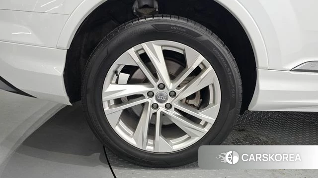 Audi Q7 (4M) id 4609884 из Кореи 29