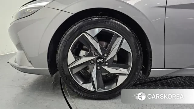 Hyundai Avante (CN7) id 3478999 из Кореи 15