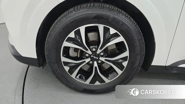 Kia Carnival 4th generation id 3703005 из Кореи 15