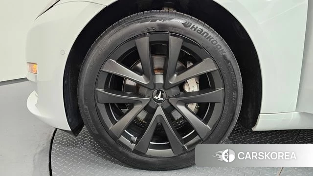Tesla Model 3 id 4395638 из Кореи 29