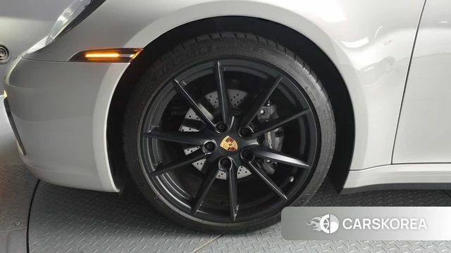 Porsche 911(992) id 4375268 из Кореи 28