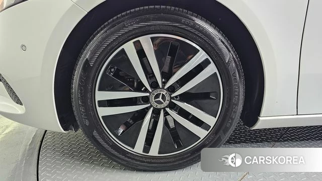 Mercedes-Benz A-Class W177 id 4428670 из Кореи 15