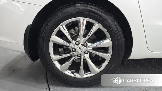 Kia The New Carnival id 3509919 из Кореи 15