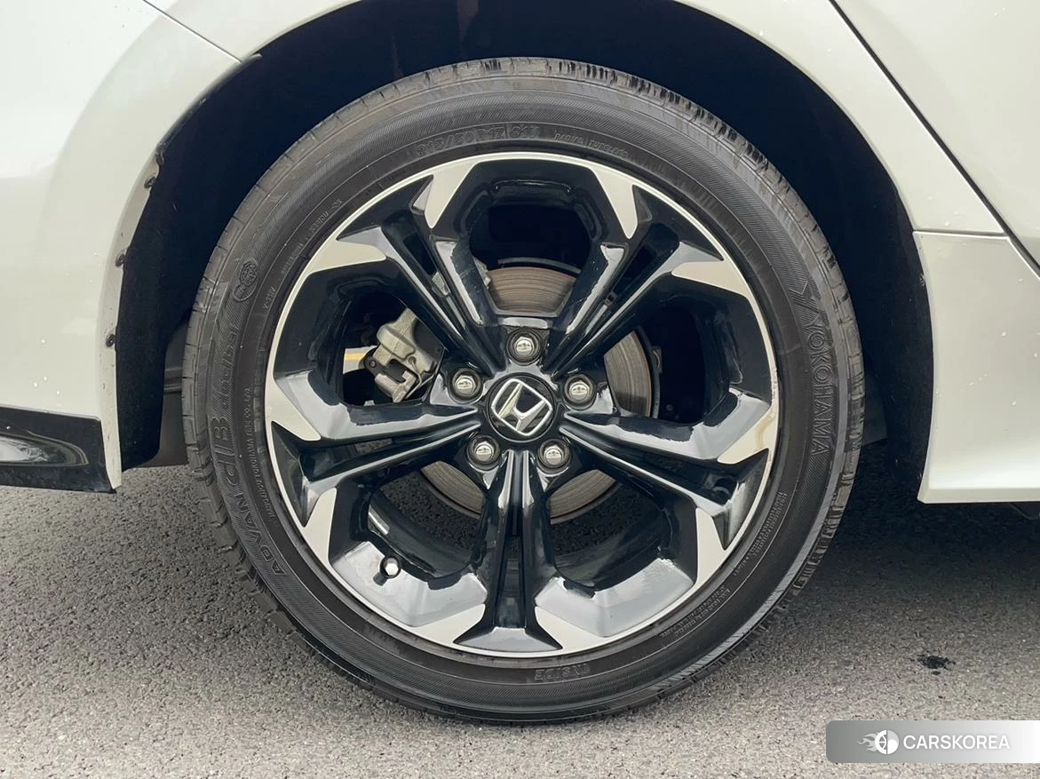 Honda Civic id 4461973 из Китая 19