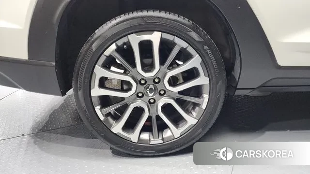 Ssangyong Torres id 3347844 из Кореи 15