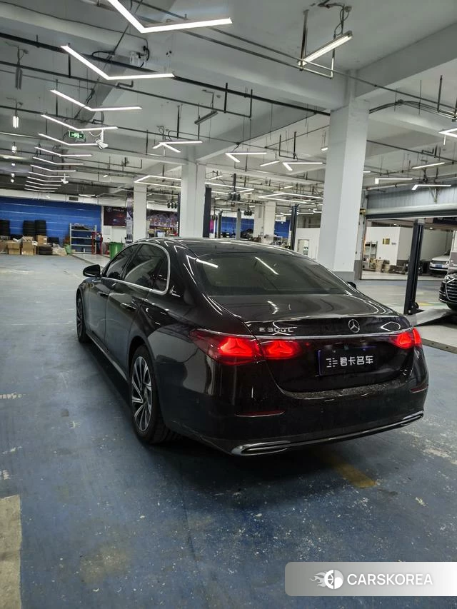 Mercedes-Benz E-class id 4265305 из Китая 7